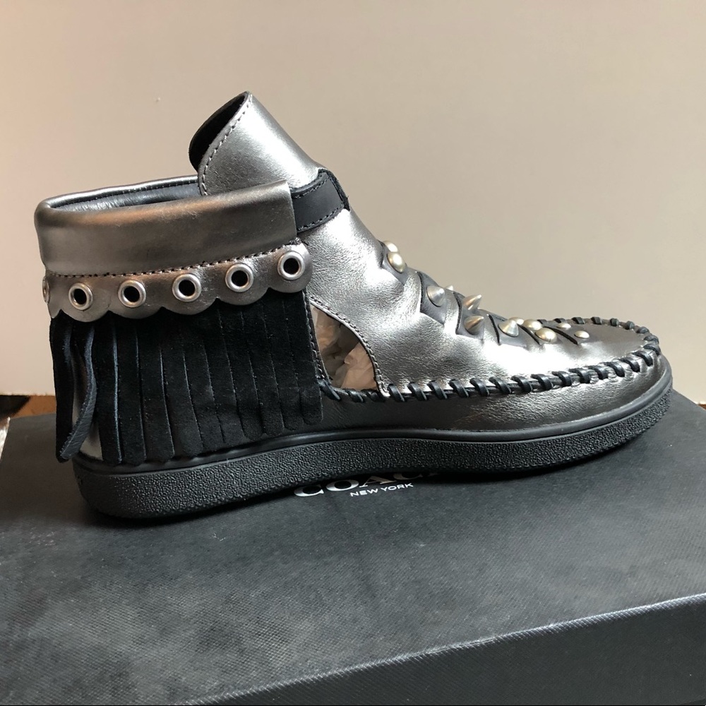 Coach Rocassin (left shoe only) - Picture 2 of 7